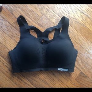 Victoria Secret sports bra